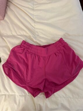 lululemon athletica Hotty Hot Shorts